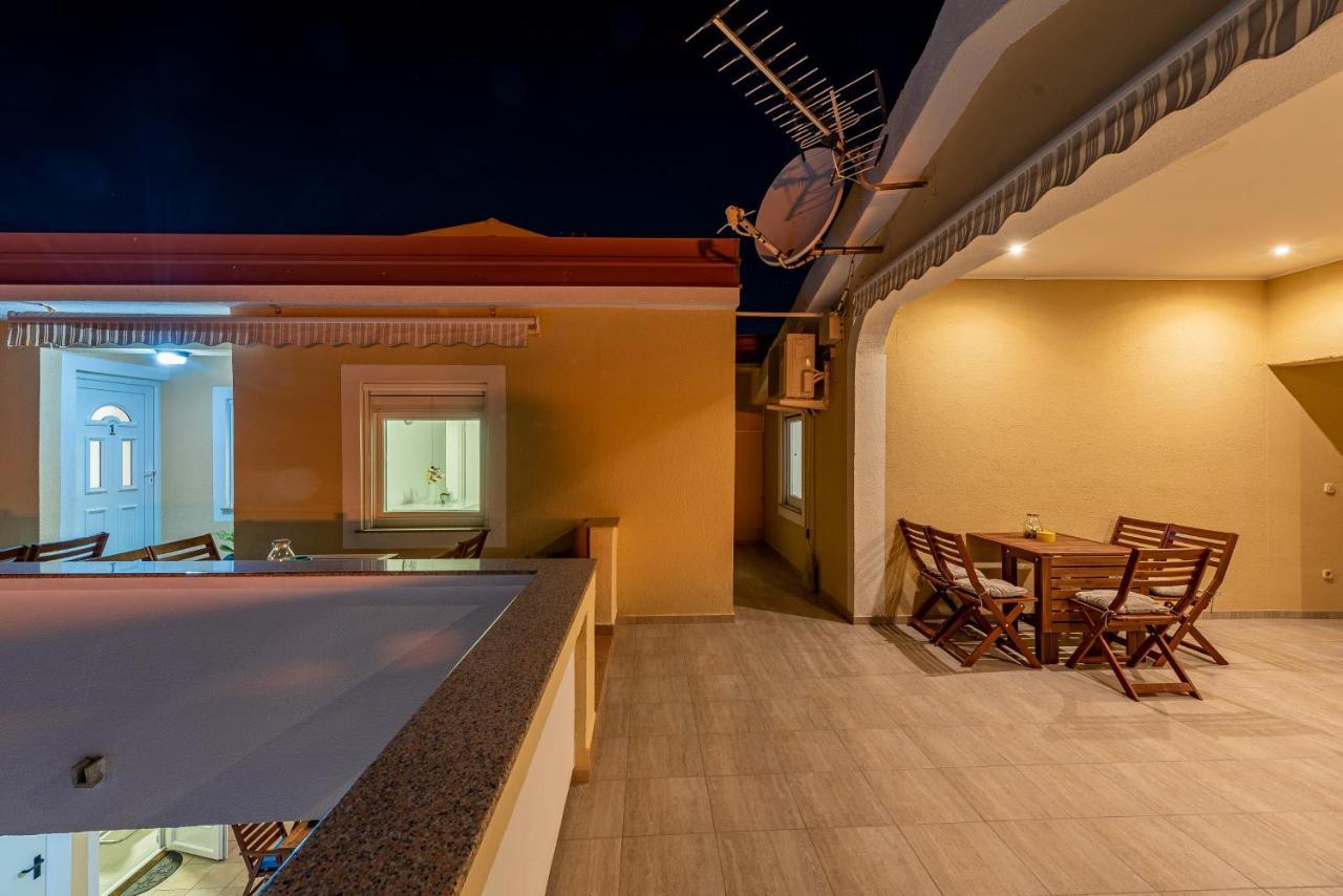 Villa Karmen - Poolhouse Вир Екстериор снимка
