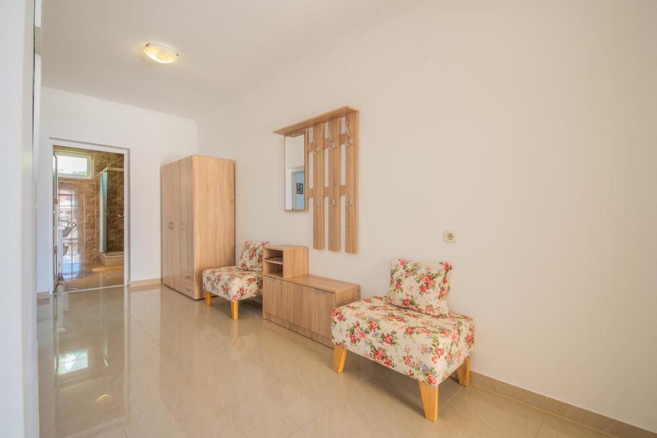 Villa Karmen - Poolhouse Вир Екстериор снимка